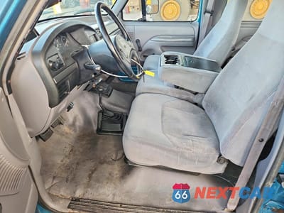 Zdjęcie 7 z 12 samochodu: 1995 FORD F350 VIN:1FTJW36F5SEA22081 - miniatura