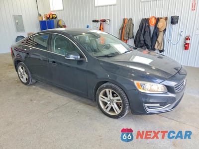 Czwarte zdjęcie samochodu z boku: 2014 VOLVO S60 T5 VIN:YV1612FS7E1292964 - miniatura