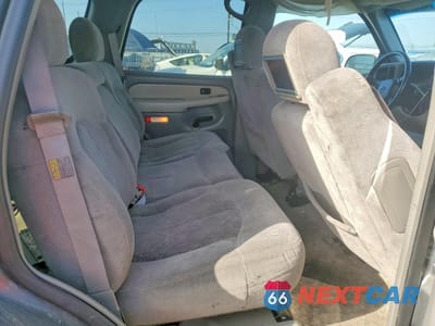 Zdjęcie 11 z 13 samochodu: 2002 CHEVROLET TAHOE C1500 VIN:1GNEC13V82R181946 - miniatura