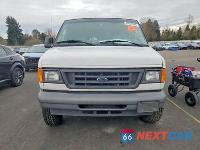 Piąte zdjęcie samochodu w środku: 2005 FORD ECONOLINE E350 SUPER DUTY VAN VIN:1FTSS34L95HB15682 - miniatura