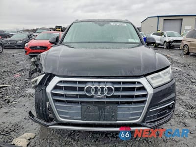 Piąte zdjęcie samochodu w środku: 2018 AUDI Q5 PRESTIGE VIN:WA1CNAFY5J2206142 - miniatura