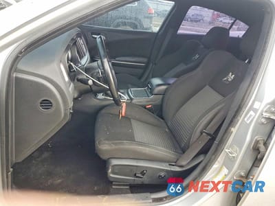 Zdjęcie 7 z 12 samochodu: 2020 DODGE CHARGER SCAT PACK VIN:2C3CDXGJ9LH219441 - miniatura