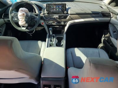 Zdjęcie 8 z 13 samochodu: 2019 HONDA ACCORD EX VIN:1HGCV1F46KA042704 - miniatura