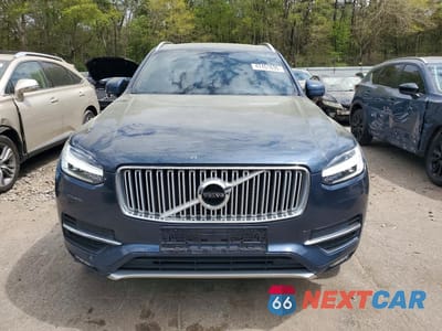 Piąte zdjęcie samochodu w środku: 2019 VOLVO XC90 T6 INSCRIPTION VIN:YV4A22PL4K1427038 - miniatura
