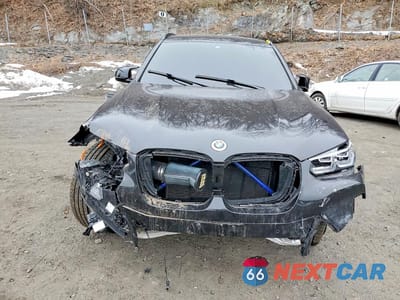 Piąte zdjęcie samochodu w środku: 2022 BMW X3 M40I VIN:5UX83DP05N9J40845 - miniatura