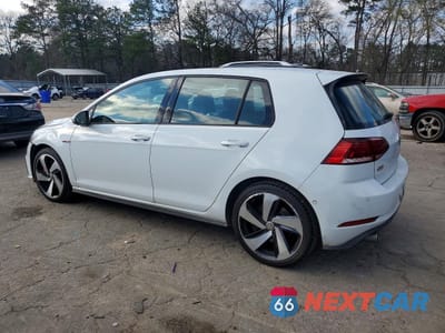 Drugie zdjęcie samochodu z przodu: 2019 VOLKSWAGEN GTI S VIN:3VW6T7AU6KM038468 - miniatura