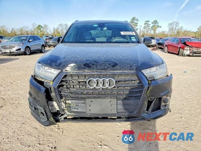Piąte zdjęcie samochodu w środku: 2018 AUDI Q7 PRESTIGE VIN:WA1VABF71JD033516 - miniatura