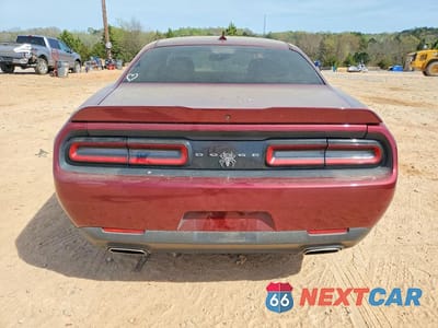 Zdjęcie 6 z 12 samochodu: 2019 DODGE CHALLENGER SXT VIN:2C3CDZAG8KH541608 - miniatura