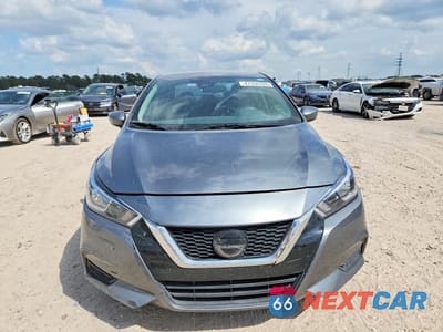 Piąte zdjęcie samochodu w środku: 2020 NISSAN VERSA SV VIN:3N1CN8EV6LL804718 - miniatura
