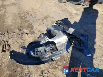 Zdjęcie 12 z 12 samochodu: 2019 FORD MUSTANG VIN:1FA6P8TH3K5142022 - miniatura