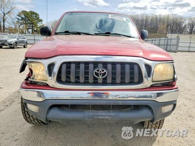 Piąte zdjęcie samochodu w środku: 2004 TOYOTA TACOMA V6 VIN:5TEWN72N04Z329042 - miniatura