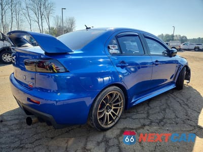 Trzecie zdjęcie samochodu z tyłu: 2011 MITSUBISHI LANCER EVOLUTION MR VIN:JA32W5FV2BU014600 - miniatura