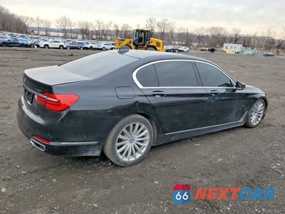 Trzecie zdjęcie samochodu z tyłu: 2018 BMW 740 XI VIN:WBA7E4C57JGV28087 - miniatura