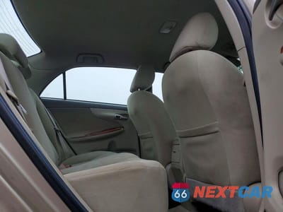 Zdjęcie 10 z 11 samochodu: 2009 TOYOTA COROLLA BASE VIN:2T1BU40E89C068453 - miniatura