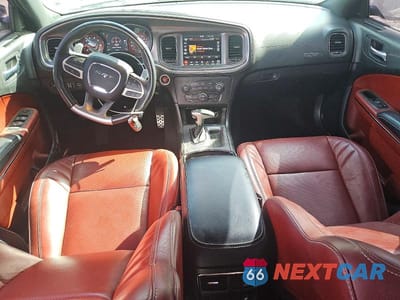 Zdjęcie 8 z 12 samochodu: 2021 DODGE CHARGER SRT HELLCAT VIN:2C3CDXL92MH601923 - miniatura