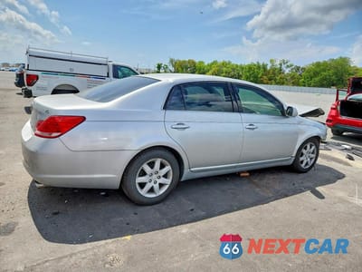 Trzecie zdjęcie samochodu z tyłu: 2006 TOYOTA AVALON XL VIN:4T1BK36B96U066301 - miniatura