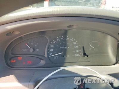Zdjęcie 9 z 11 samochodu: 1997 MERCURY TRACER VIN:1MELM10P9VW631384 - miniatura