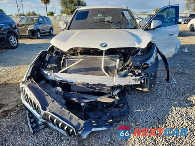Piąte zdjęcie samochodu w środku: 2023 BMW X1 XDRIVE28I VIN:WBX73EF09P5Y03724 - miniatura