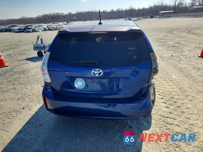 Zdjęcie 6 z 12 samochodu: 2013 TOYOTA PRIUS V THREE VIN:JTDZN3EU1D3187372 - miniatura