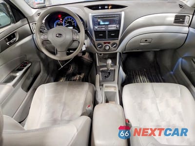 Zdjęcie 8 z 12 samochodu: 2010 SUBARU FORESTER 2.5X PREMIUM VIN:JF2SH6CC3AH755318 - miniatura