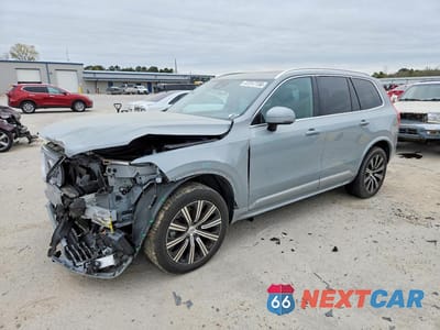 2025 VOLVO XC90 CORE YV4M12PJ2S1335599 - główne zdjęcie licytacji z USA - miniatura