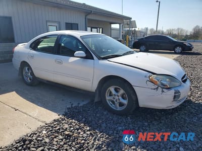 Czwarte zdjęcie samochodu z boku: 2002 FORD TAURUS SES VIN:1FAFP55SX2A271504 - miniatura