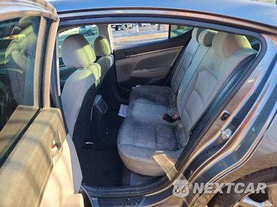Zdjęcie 10 z 14 samochodu: 2018 HYUNDAI ELANTRA SEL VIN:5NPD84LF3JH367402 - miniatura