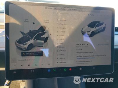Zdjęcie 9 z 14 samochodu: 2025 TESLA MODEL Y VIN:7SAYGDED5SF223532 - miniatura