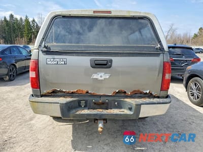 Zdjęcie 6 z 11 samochodu: 2007 CHEVROLET SILVERADO K1500 VIN:1GCEK14C27Z577919 - miniatura