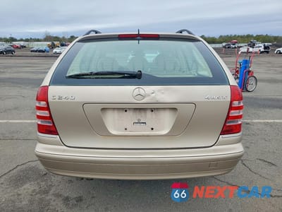 Zdjęcie 6 z 11 samochodu: 2005 MERCEDES-BENZ C 240 SPORTWAGON 4MATIC VIN:WDBRH81J35F631947 - miniatura