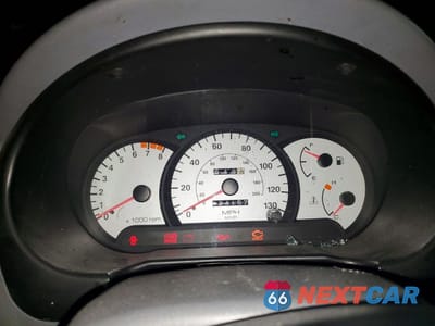 Zdjęcie 9 z 14 samochodu: 2002 HYUNDAI ACCENT VIN:KMHCG35C12U213978 - miniatura