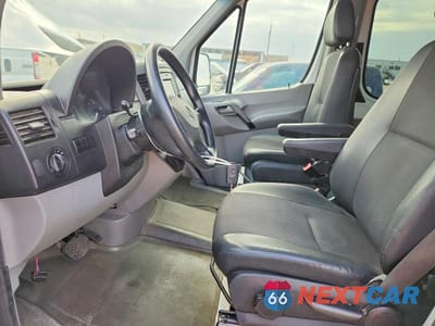 Zdjęcie 7 z 12 samochodu: 2015 MERCEDES BENZ SPRINTER DELIVERY VAN VIN:WDZPE7CC7FP125639 - miniatura