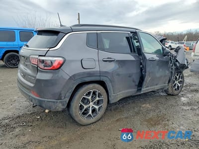 Trzecie zdjęcie samochodu z tyłu: 2024 JEEP COMPASS LIMITED VIN:3C4NJDCN8RT164291 - miniatura