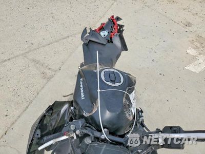Piąte zdjęcie samochodu w środku: 2024 KAWASAKI ER500 VIN:ML5ERGF15RDA19182 - miniatura