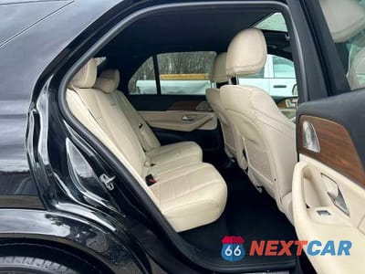 Zdjęcie 8 z 10 samochodu: 2021 MERCEDES-BENZ GLE 350 4MATIC VIN:4JGFB4KB1MA472875 - miniatura