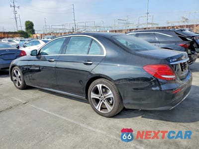 Drugie zdjęcie samochodu z przodu: 2020 MERCEDES-BENZ E 350 VIN:WDDZF8DB3LA751775 - miniatura