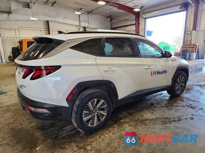 Trzecie zdjęcie samochodu z tyłu: 2024 HYUNDAI TUCSON HYBRID BLUE VIN:KM8JBCD18RU210060 - miniatura