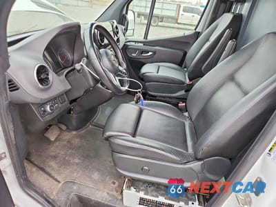 Zdjęcie 7 z 13 samochodu: 2019 MERCEDES BENZ SPRINTER 2500 VIN:W1W4EBVY6KT016920 - miniatura
