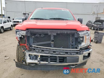 Piąte zdjęcie samochodu w środku: 2018 FORD F150 SUPERCREW VIN:1FTEW1EG3JFE60994 - miniatura