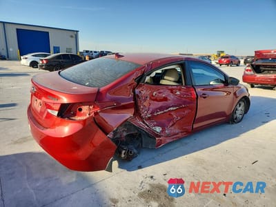 Trzecie zdjęcie samochodu z tyłu: 2013 HYUNDAI ELANTRA GLS VIN:KMHDH4AE7DU592292 - miniatura