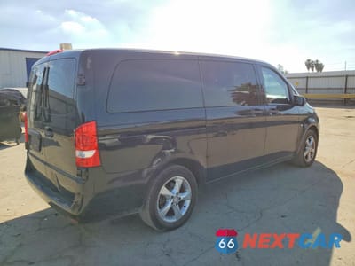 Trzecie zdjęcie samochodu z tyłu: 2017 MERCEDES-BENZ METRIS VIN:WD4PG2EE7H3286844 - miniatura