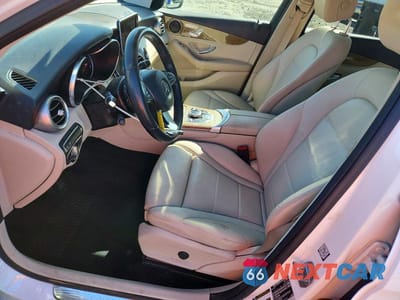 Zdjęcie 7 z 13 samochodu: 2019 MERCEDES-BENZ GLC 300 VIN:WDC0G4JB1KV132168 - miniatura