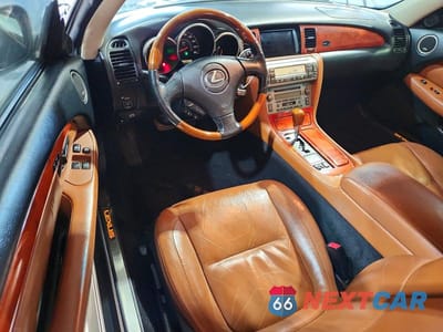 Zdjęcie 8 z 12 samochodu: 2004 LEXUS SC 430 BASE VIN:JTHFN48Y840050372 - miniatura