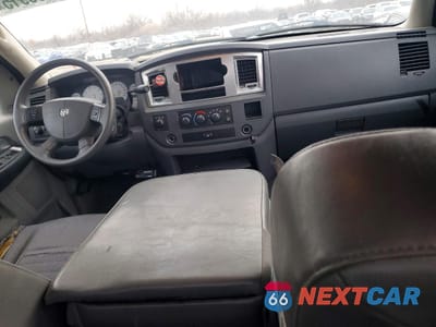 Zdjęcie 8 z 12 samochodu: 2008 DODGE RAM 1500 ST VIN:1D7HU18N98S517946 - miniatura