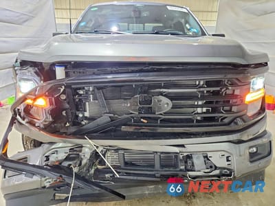 Piąte zdjęcie samochodu w środku: 2025 FORD F150 XLT VIN:1FTFW3LD9SFB15205 - miniatura