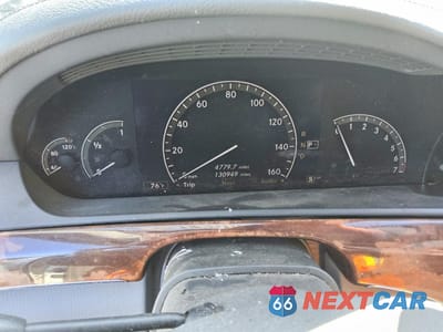 Zdjęcie 9 z 12 samochodu: 2007 MERCEDES-BENZ S 550 VIN:WDDNG71XX7A045852 - miniatura