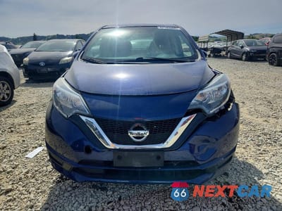 Piąte zdjęcie samochodu w środku: 2019 NISS VERSA NOTE VIN:3N1CE2CPXKL353924 - miniatura