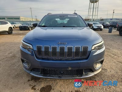 Piąte zdjęcie samochodu w środku: 2021 JEEP CHEROKEE LATITUDE LUX VIN:1C4PJMMXXMD151632 - miniatura