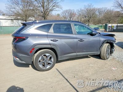 Trzecie zdjęcie samochodu z tyłu: 2025 HYUNDAI TUCSON HYBRID SEL CONVENIENCE VIN:KM8JCDD11SU379975 - miniatura