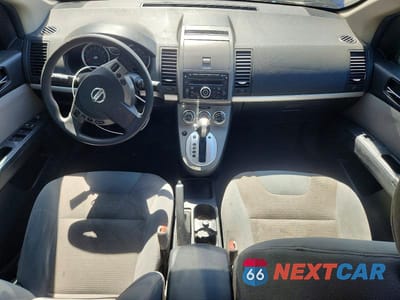 Zdjęcie 8 z 11 samochodu: 2011 NISSAN SENTRA 2.0 VIN:3N1AB6AP8BL634159 - miniatura